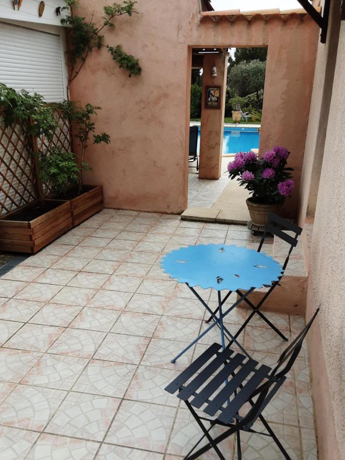 L'Eolyre Bed & Breakfast La Motte-d'Aigues Екстериор снимка